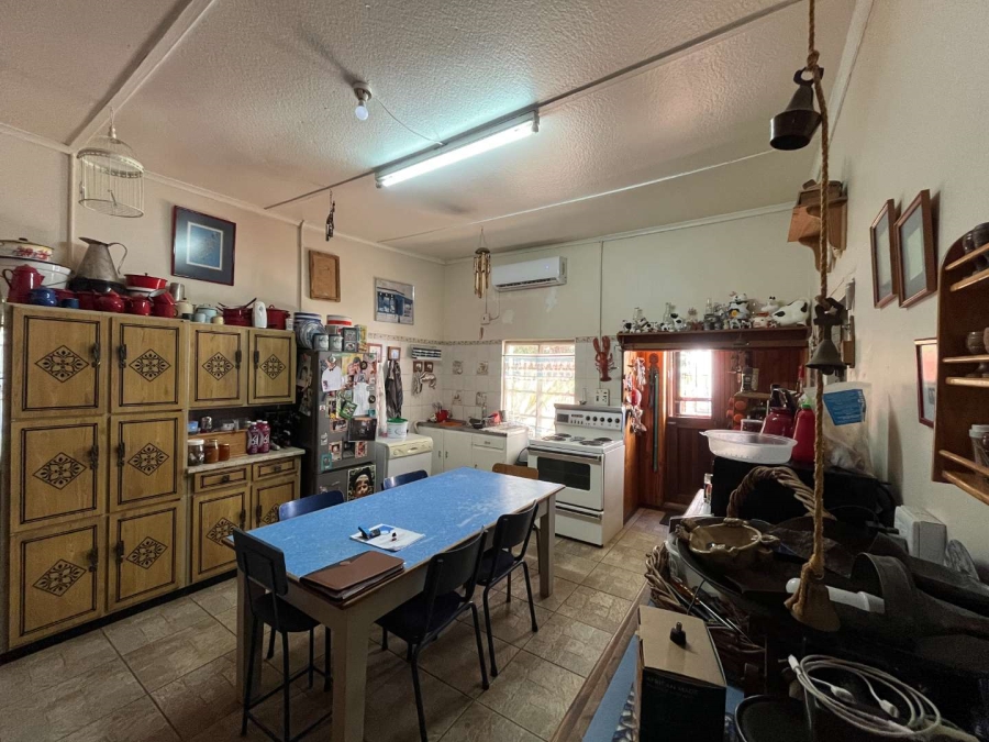 3 Bedroom Property for Sale in Kanoneiland Northern Cape